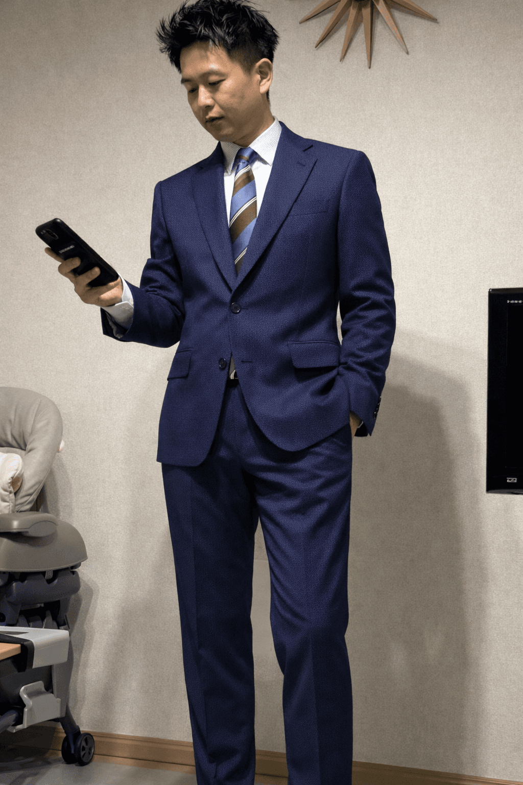 ミッドナイトブルー ヘリンボーンスーツ